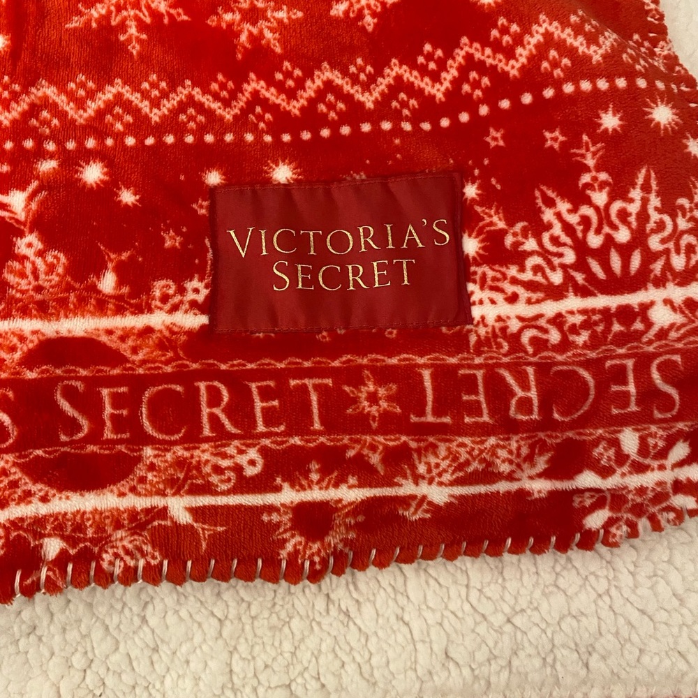 Victoria’s Secret blanket